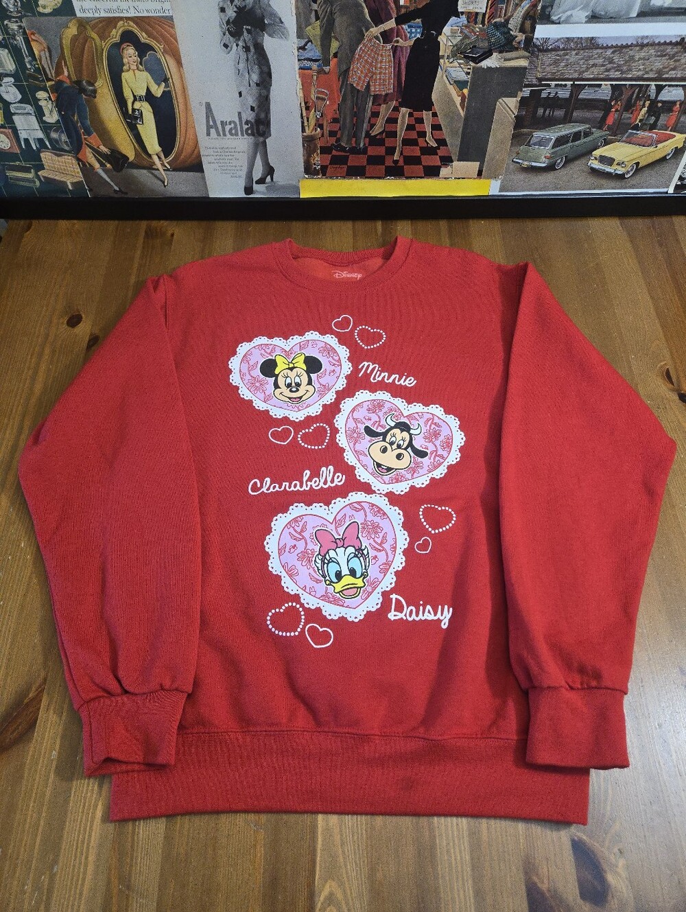 Disney Red Minnie Clarabelle Daisy Sweetheart Galentines  Sweatshirt Size Small
